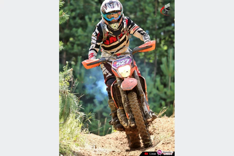 Osiąga sukcesy i łamie stereotypy - zdjęcie 4