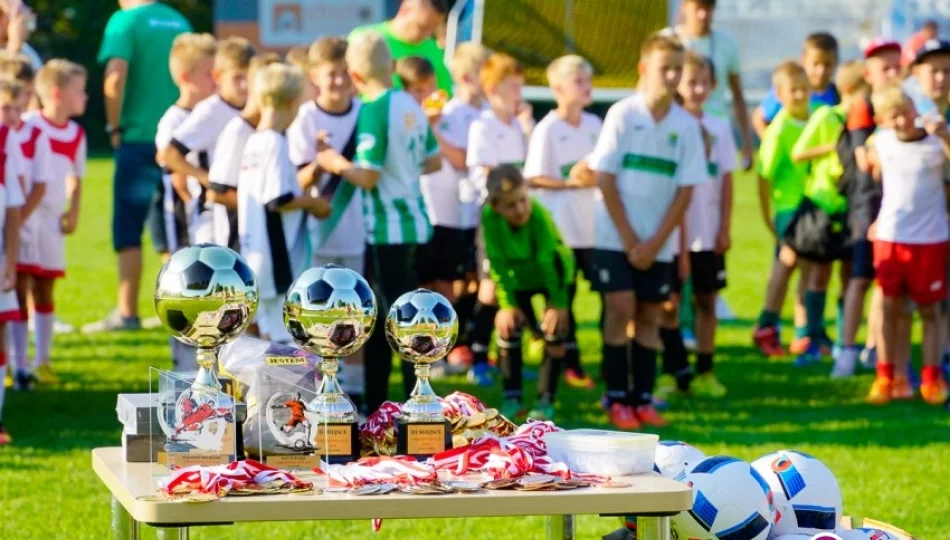 Sandecja najlepsza w Limanovia Cup. Rywalizowały uznane szkółki piłkarskie w naszym kraju. - zdjęcie 1