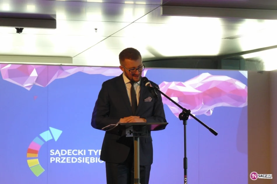 Medikor, PPHU CENTRUM oraz MARKA nagrodzone w konkursie „Przedsiębiorca 2016 – Mój Sposób na Biznes” - zdjęcie 10