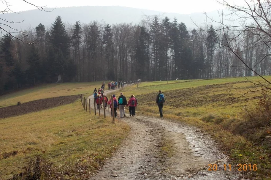 Podsumowali sezon turystyczny na zamku Stara Baśń - zdjęcie 3