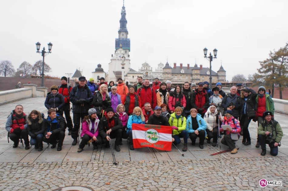 Szlakiem Orlich Gniazd. Sądeczanie z PTTK na najpiękniejszym szlaku turystycznym w Polsce - zdjęcie 3