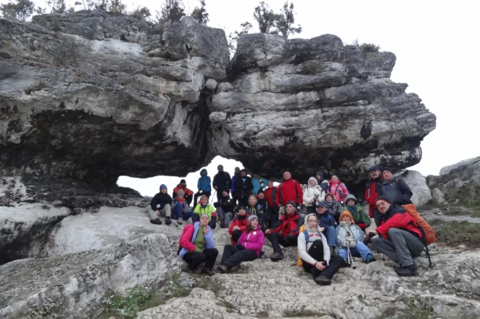 Szlakiem Orlich Gniazd. Sądeczanie z PTTK na najpiękniejszym szlaku turystycznym w Polsce - zdjęcie 8