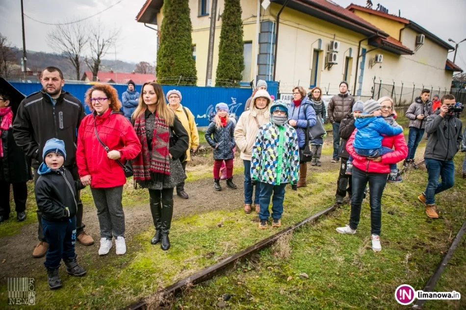 Pociąg Niepodległości w Limanowej - zdjęcie 17