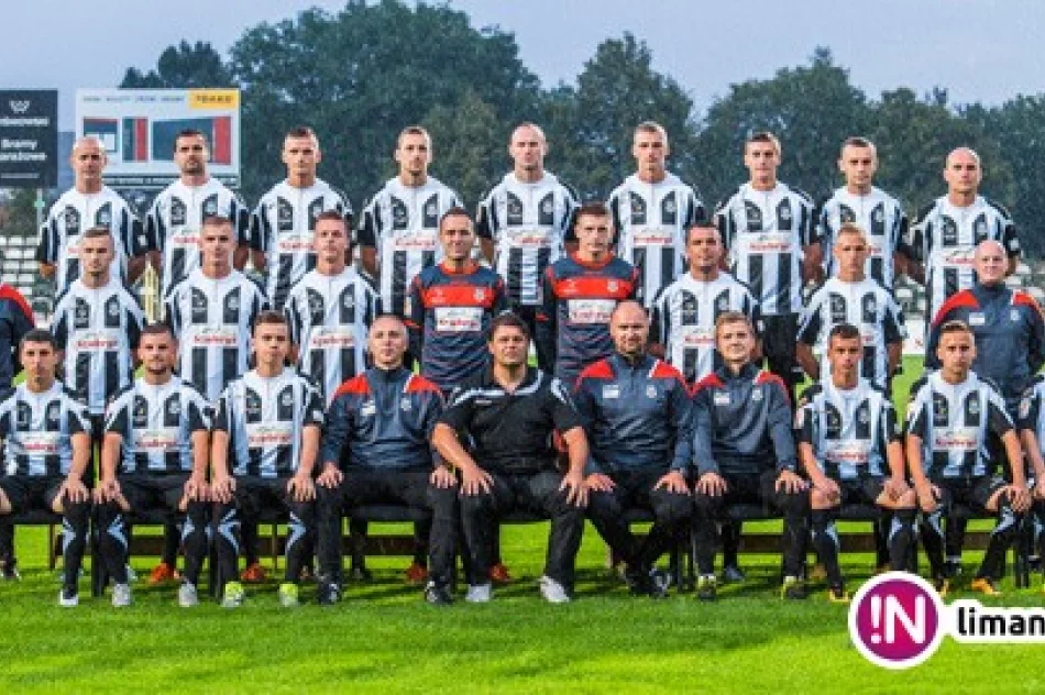 Prezentacja Sandecji, nadal z logiem firmy Szubryt na koszulkach - zdjęcie 4