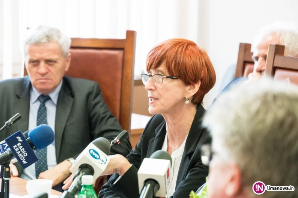 Minister Elżbieta Rafalska w Limanowej - zdjęcie 6