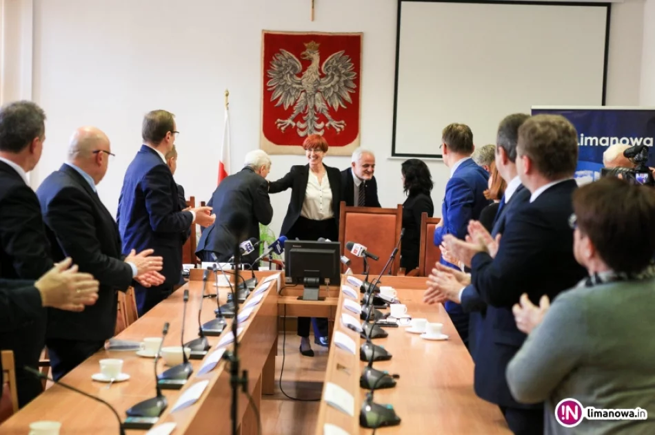 Minister Elżbieta Rafalska w Limanowej - zdjęcie 11