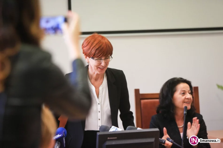 Minister Elżbieta Rafalska w Limanowej - zdjęcie 13