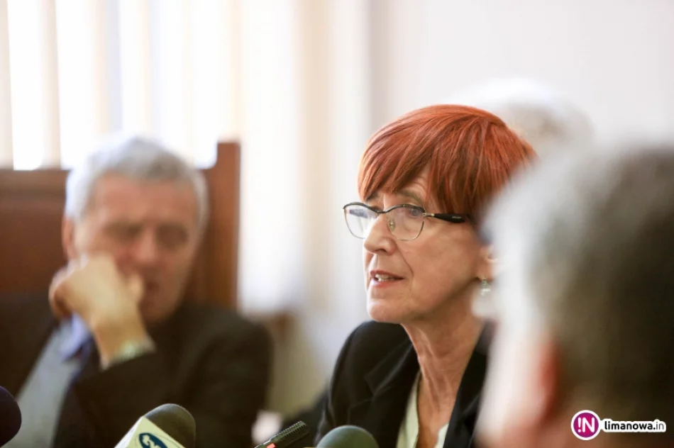 Minister Elżbieta Rafalska w Limanowej - zdjęcie 18