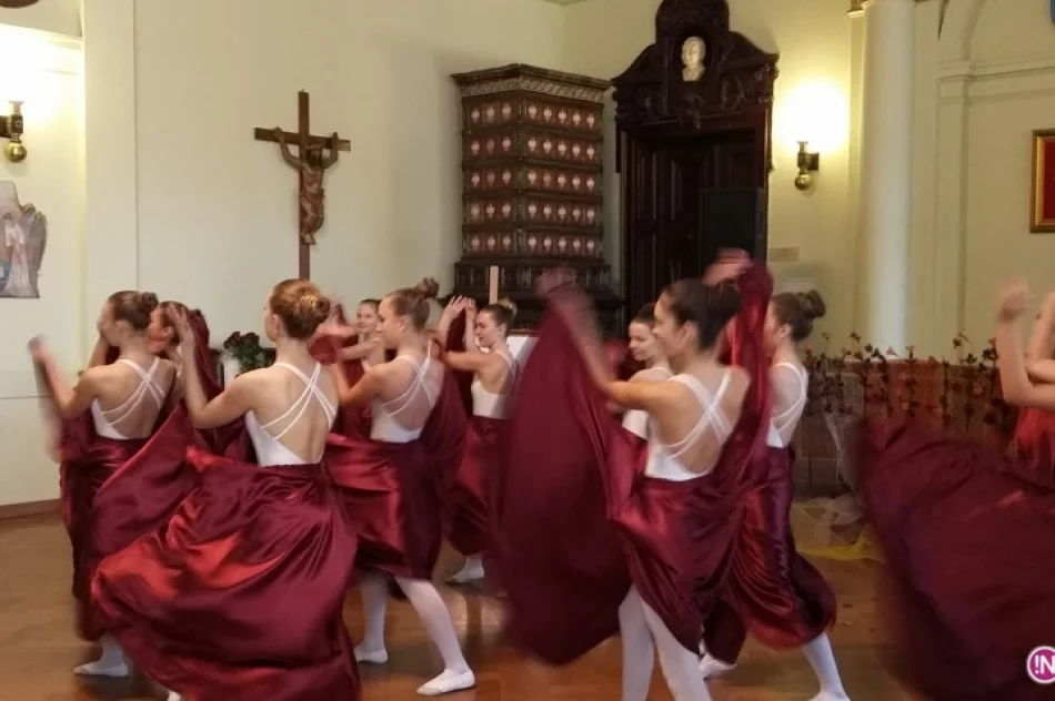 "Nauczyciel nie gromadzi, ale żyje dla innych" - zdjęcie 3