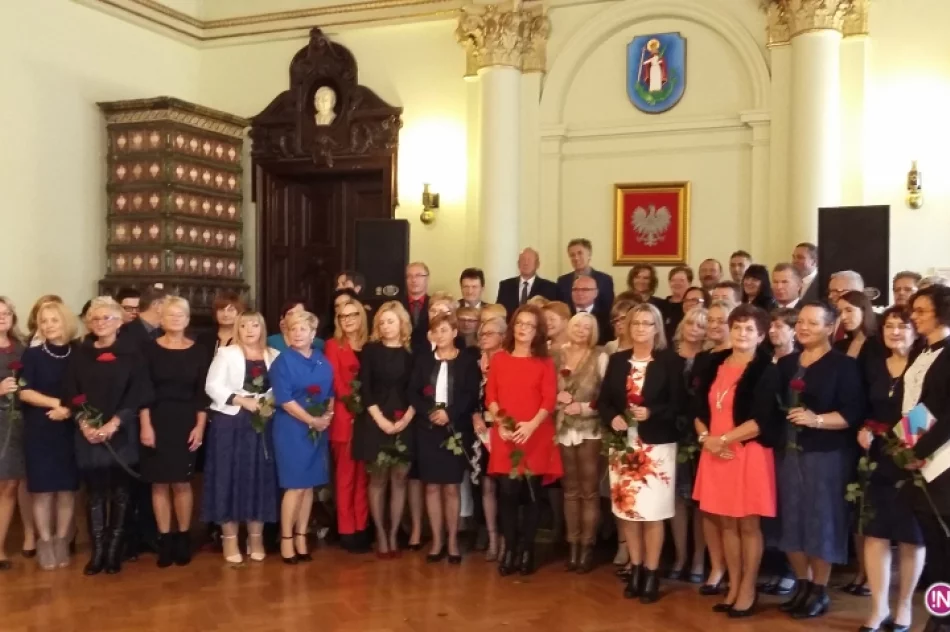 "Nauczyciel nie gromadzi, ale żyje dla innych" - zdjęcie 6