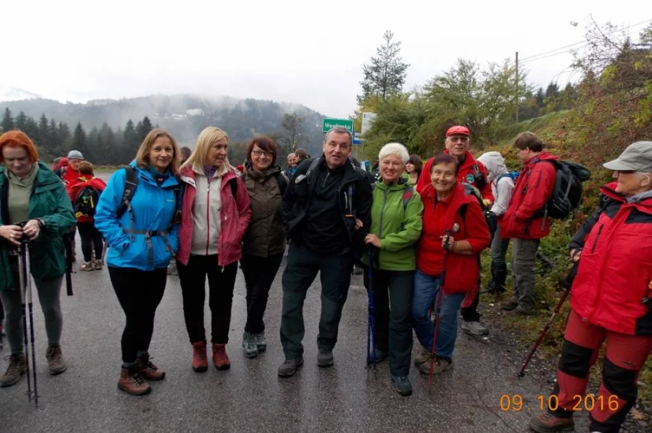 PTTK bliżej gwiazd. Sądeczanie na Lubomirze - zdjęcie 12