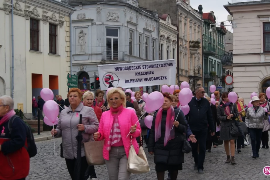 VIII Marsz Różowej Wstążki - zdjęcie 14