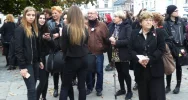 „Nie jestem za aborcją, jestem za wolnym wyborem”- Czarny Poniedziałek na sądeckim rynku - zdjęcie 1