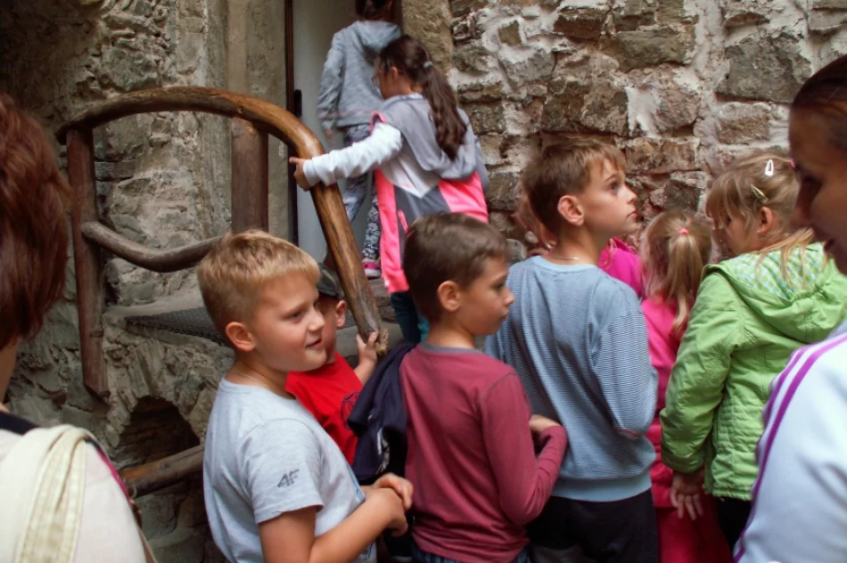 Uczniowie ZS w Koniuszowej z wizytą na Podhalu - zdjęcie 14