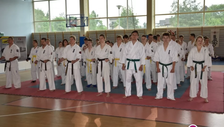 20 medali w dorobku limanowskich karateków - zdjęcie 1