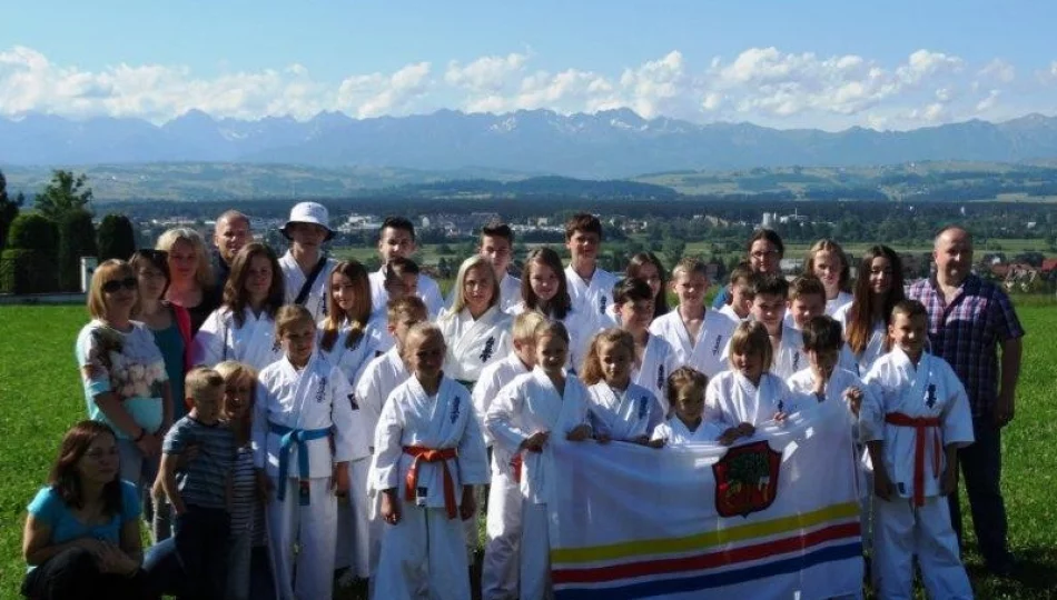 Limanowscy karatecy pokazali dużą siłę w Nowym Targu - zdjęcie 1