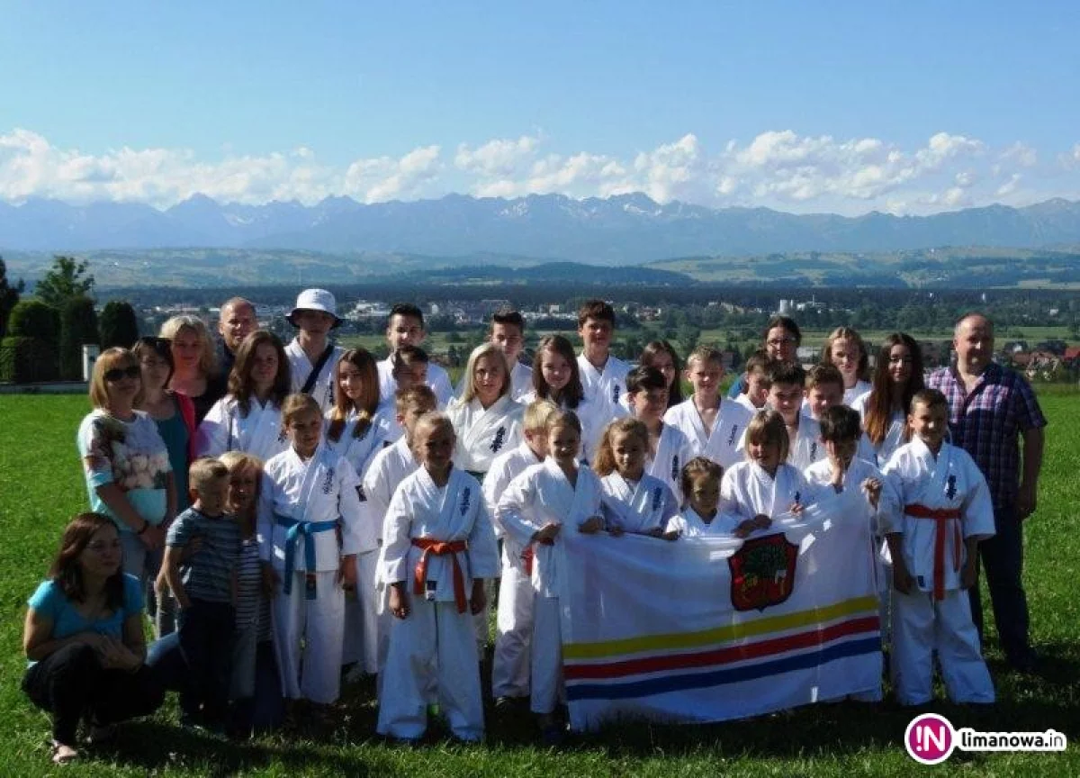 Limanowscy karatecy pokazali dużą siłę w Nowym Targu