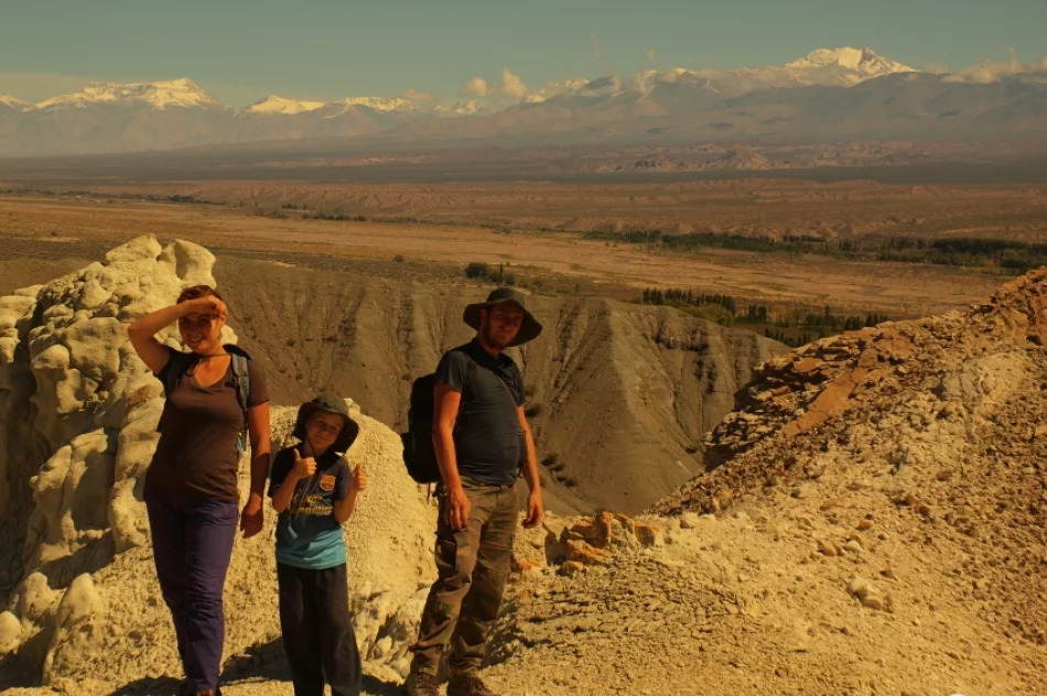 W dwudrzwiowej szafie mają cały dobytek - zdjęcie 13