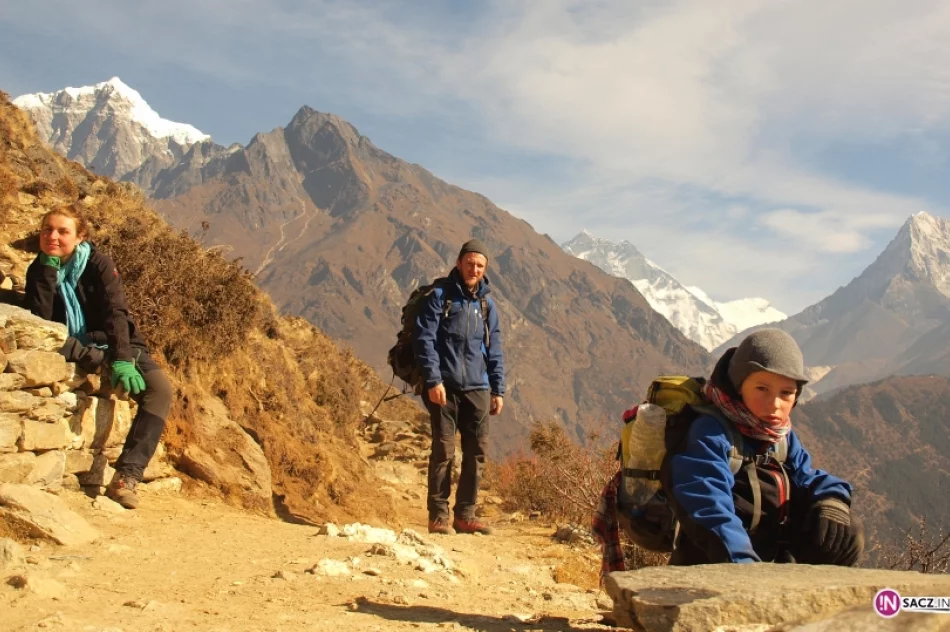 W dwudrzwiowej szafie mają cały dobytek - zdjęcie 19