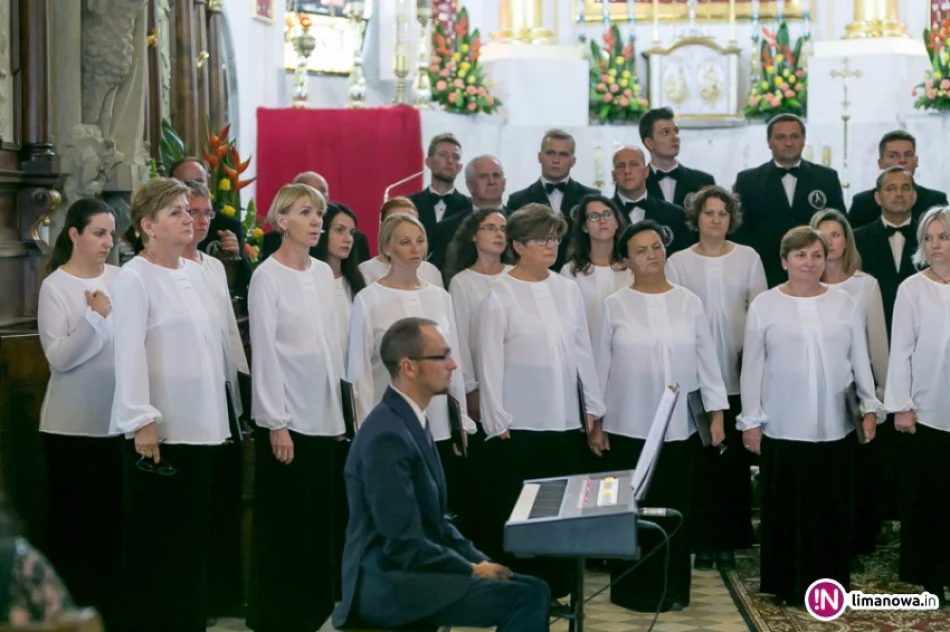 "Pani Nasza Limanowska" - koncert promocyjny nowej płyty Chóru Mieszanego CANTICUM IUBILAEUM - zdjęcie 14
