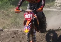 Super Enduro: Michał Burdek wysoko w klasyfikacji generalnej - zdjęcie główne