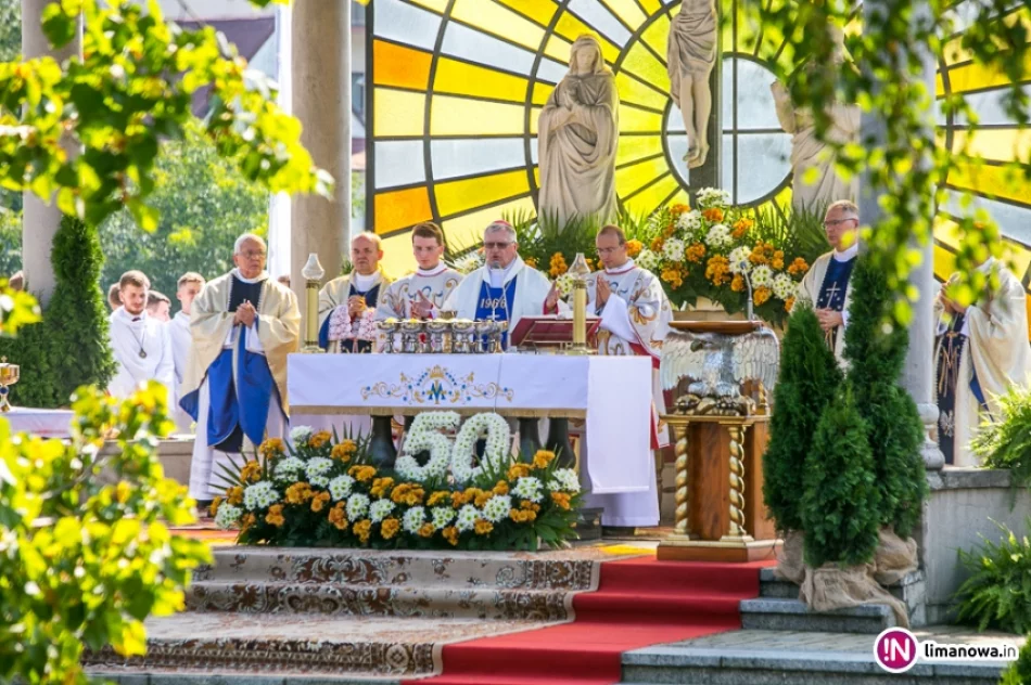50. rocznica koronacji cudownej figury Matki Boskiej Bolesnej w Limanowej - zdjęcie 5