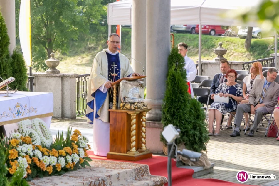 50. rocznica koronacji cudownej figury Matki Boskiej Bolesnej w Limanowej - zdjęcie 19
