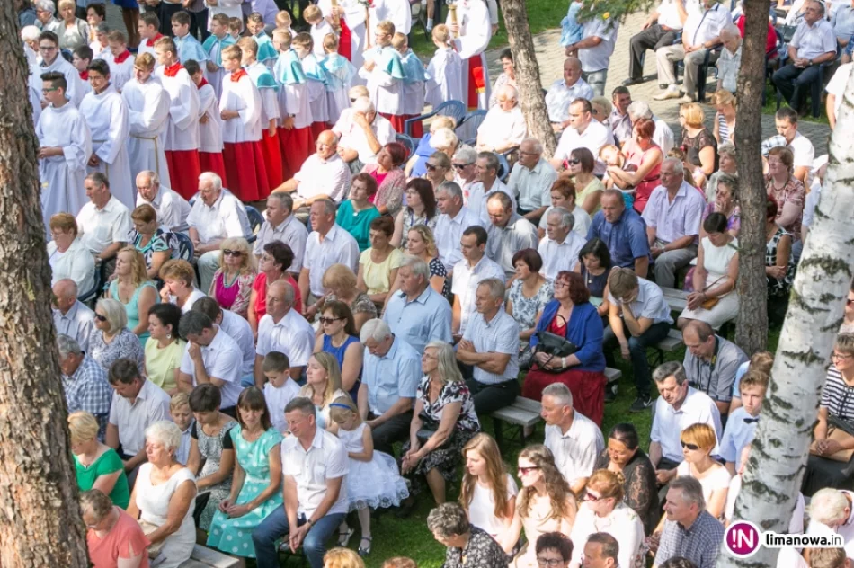 50. rocznica koronacji cudownej figury Matki Boskiej Bolesnej w Limanowej - zdjęcie 20