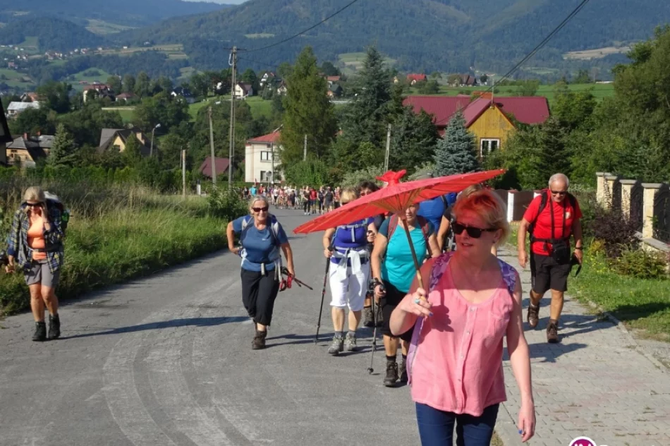 Odkryj Beskid Wyspowy 2016 - zakończenie akcji na Lubogoszczy - zdjęcie 5