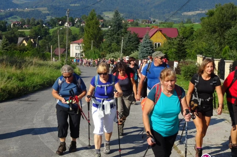 Odkryj Beskid Wyspowy 2016 - zakończenie akcji na Lubogoszczy - zdjęcie 6
