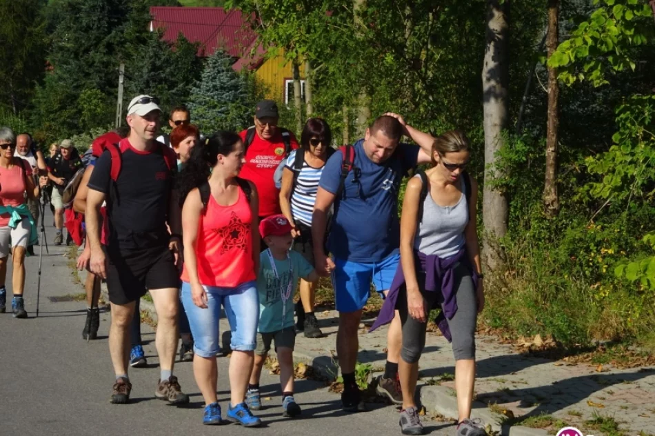 Odkryj Beskid Wyspowy 2016 - zakończenie akcji na Lubogoszczy - zdjęcie 7