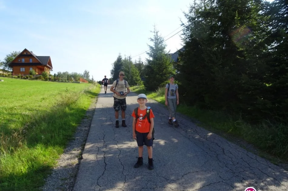 Odkryj Beskid Wyspowy 2016 - zakończenie akcji na Lubogoszczy - zdjęcie 9