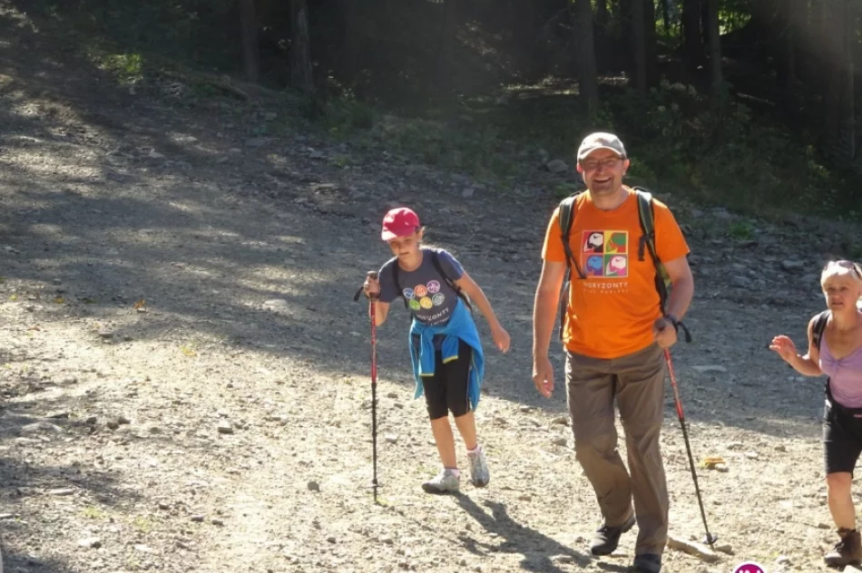 Odkryj Beskid Wyspowy 2016 - zakończenie akcji na Lubogoszczy - zdjęcie 17
