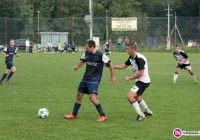 Orkan Szczyrzyc – AKS Ujanowice: zaskoczyli rywali na początki meczu. - zdjęcie główne