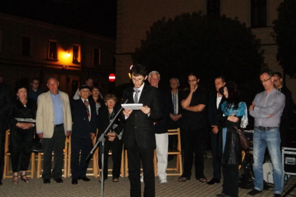 Spotkali się w rodzinnym mieście. Sądeccy Żydzi na Apelu Pamięci w 74. rocznicę likwidacji getta - zdjęcie 3