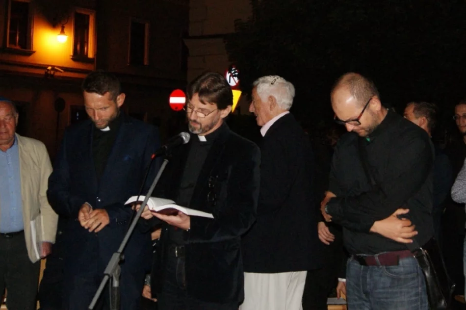 Spotkali się w rodzinnym mieście. Sądeccy Żydzi na Apelu Pamięci w 74. rocznicę likwidacji getta - zdjęcie 9