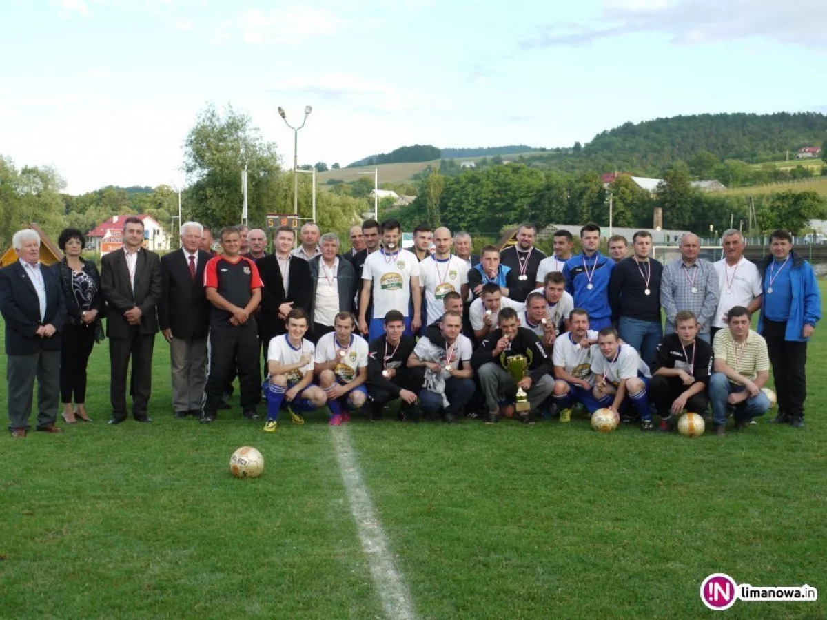 Samobójczy gol przesądził o zwycięstwie AKS-u Ujanowice