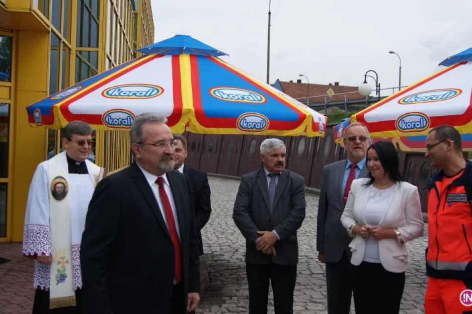 Karetka w Pogotowiu. Firma Koral przekazała nowy ambulans - zdjęcie 10