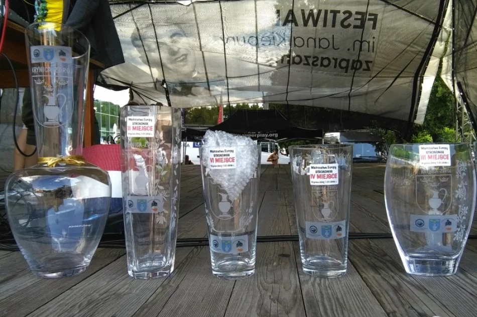 Współcześni gladiatorzy pokonają nawet TIR-a - zdjęcie 7