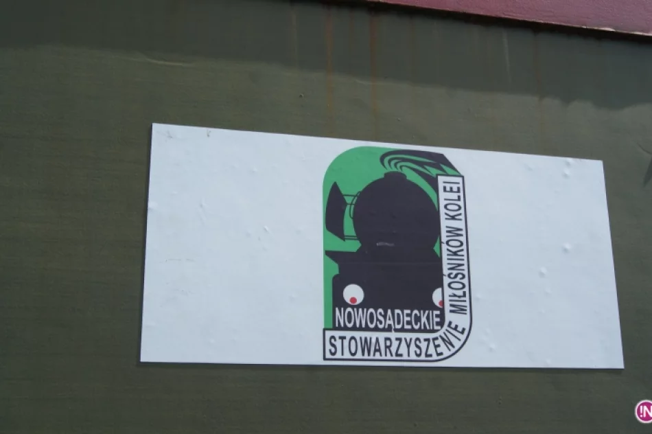 Nie parowóz a spalinówka. Letni "Pociąg Retro Transwersalny" dobił do końcowej stacji - zdjęcie 14