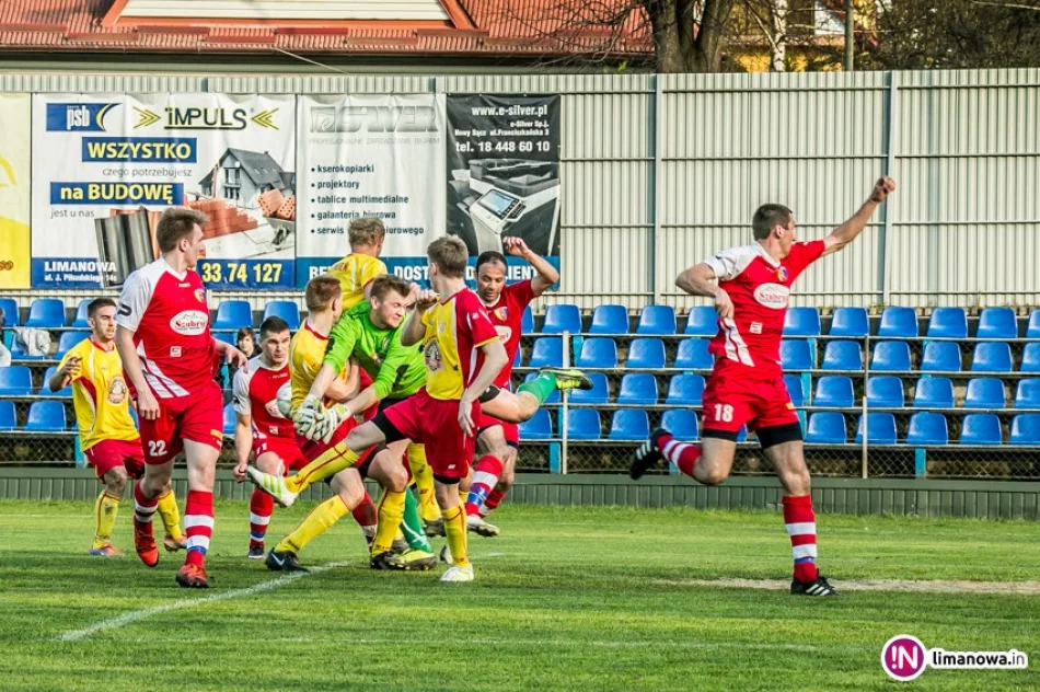 Derby Limanowej: starcie Limanovii z Płomieniem (wideo) - zdjęcie 2