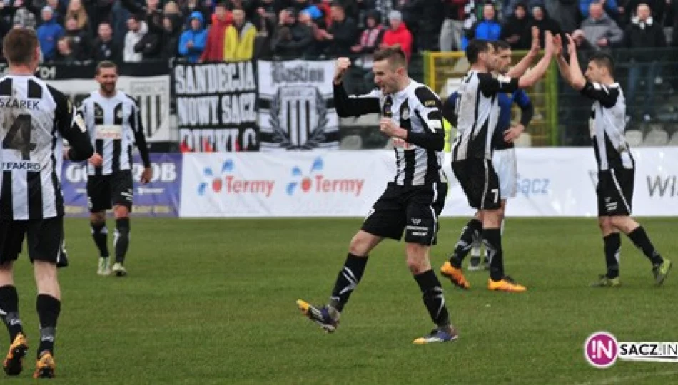 Sandecja - Zawisza 4:0! Hat-trick Małkowskiego - zdjęcie 1