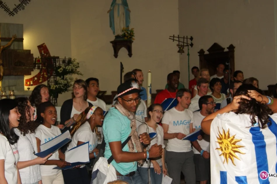 Our God is Awesome God! Energetyczny koncert Wielokulturowego Chóru Gospel! - zdjęcie 14