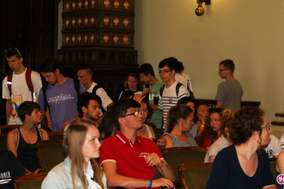 Francuscy pielgrzymi zwiedzają Nowy Sącz - zdjęcie 13