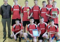 Gimnazjaliści z Łącka zwyciężają w koszykówce - zdjęcie główne