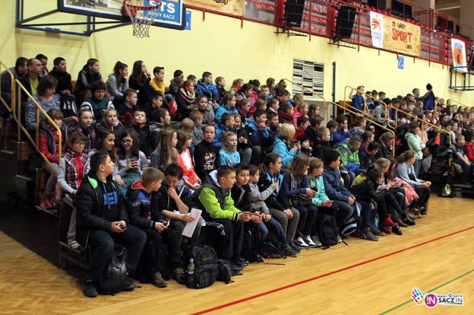 Oni chcą ćwiczyć! Promowali zdrowy tryb życia i lekcje Wychowania Fizycznego - zdjęcie 2