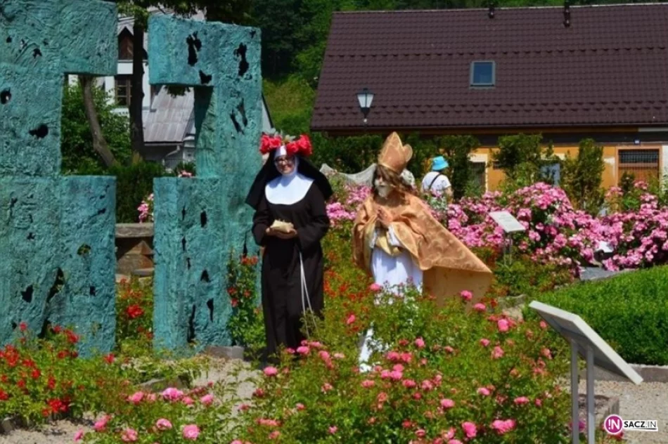 Muszyna: Święci odwiedzili Ogrody Biblijne - zdjęcie 11