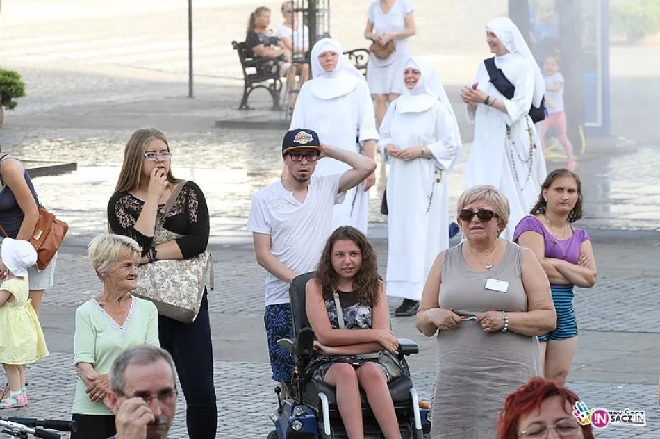 Zagrali pod sztandarem Jezusa - zdjęcie 10