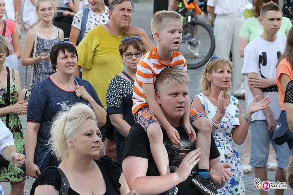 Zagrali pod sztandarem Jezusa - zdjęcie 11