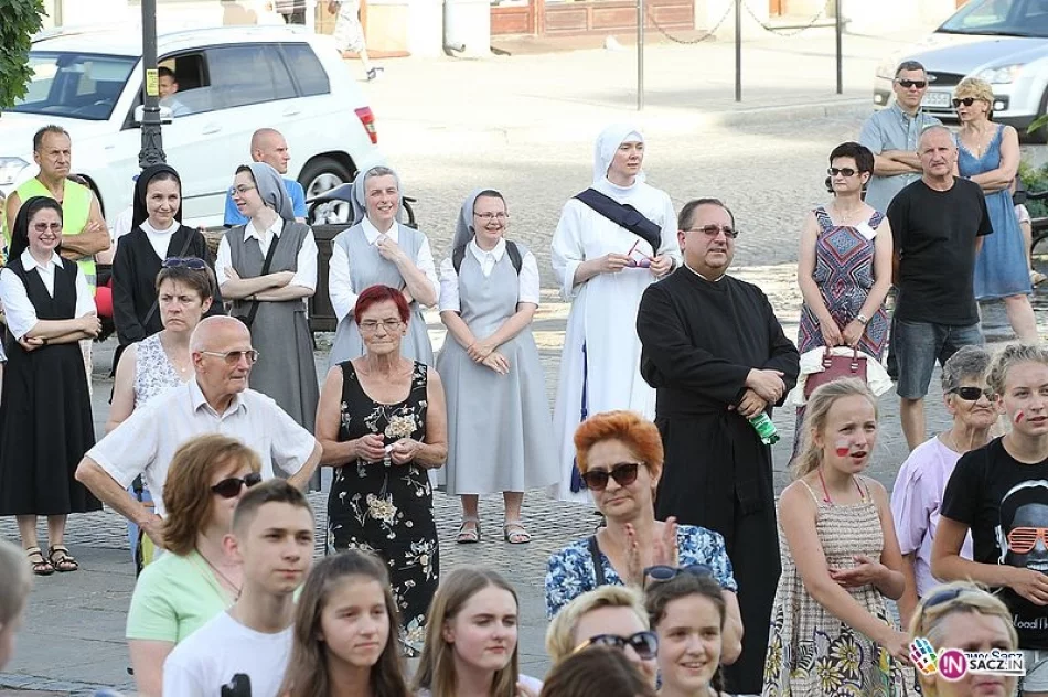 Zagrali pod sztandarem Jezusa - zdjęcie 12